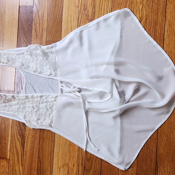 Cross Tank - Picture 4 of 4